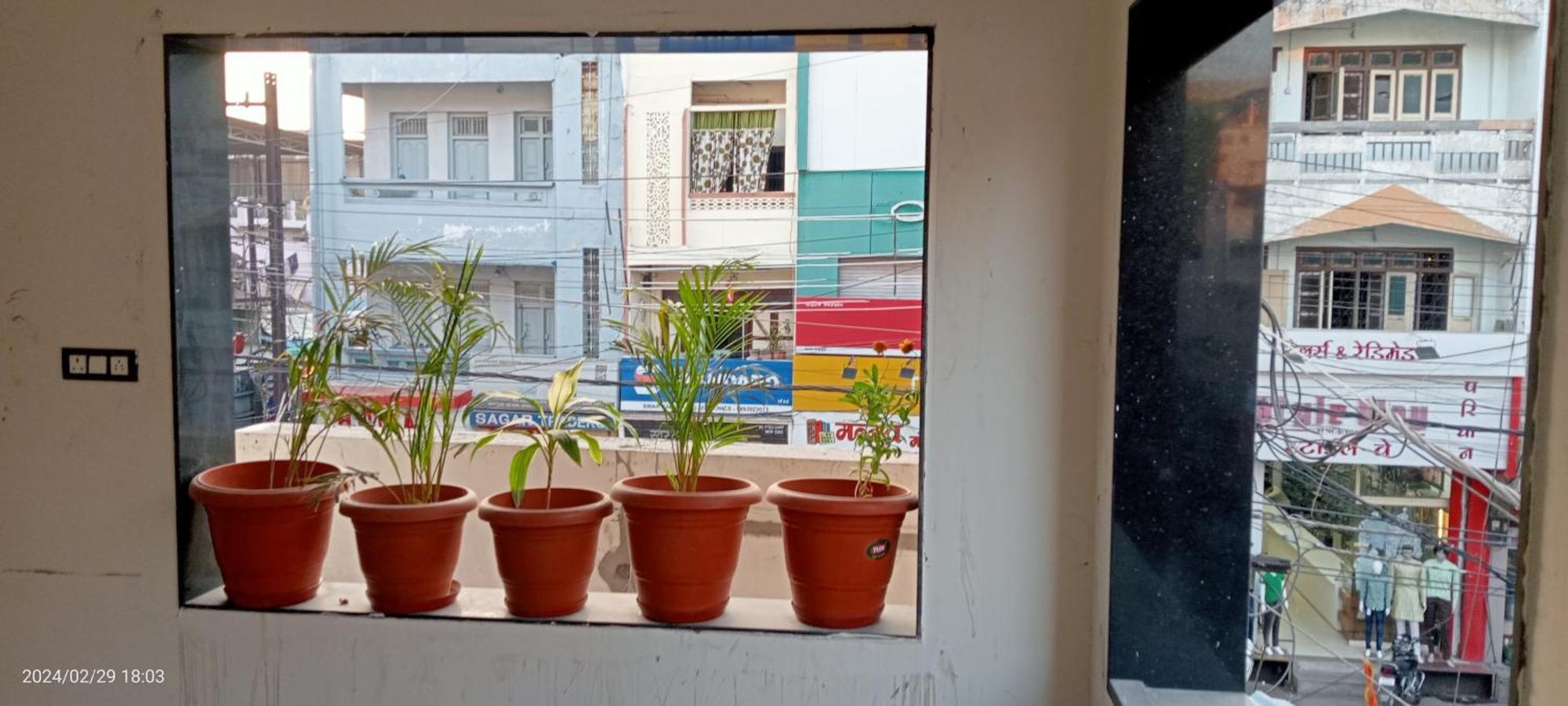 Hotel Prakasham Ujjain Ngoại thất bức ảnh