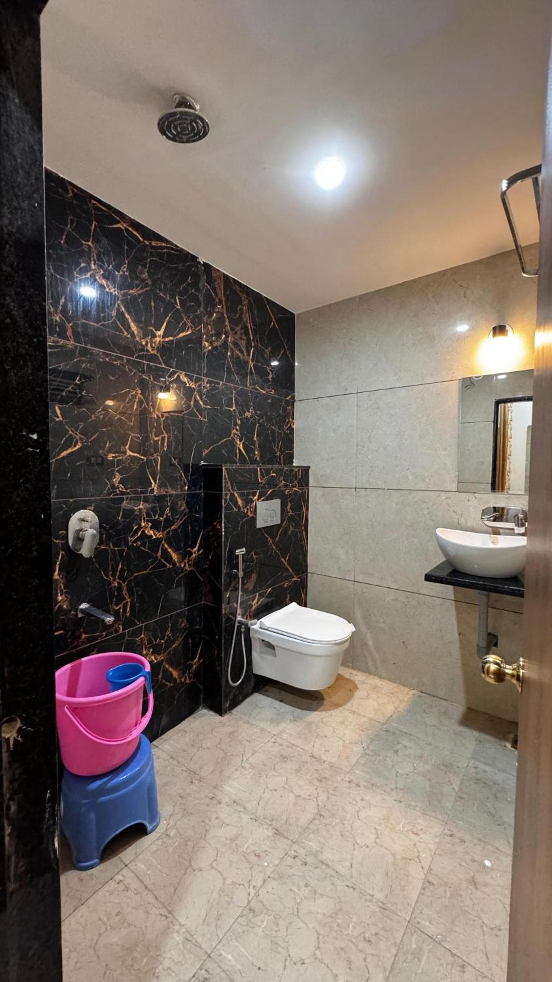 Hotel Prakasham Ujjain Ngoại thất bức ảnh